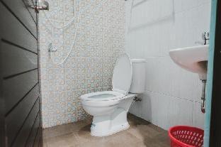 Reddoorz Near Rsud Koja Hotel Jakarta Room photo